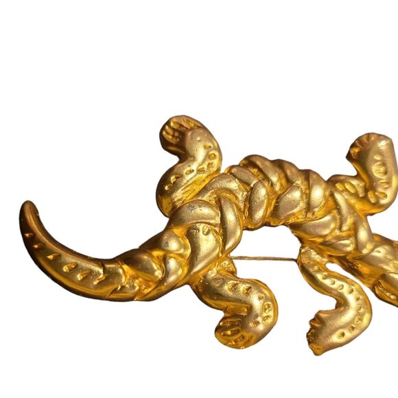 Vintage Gold Alligator Brooch - Picture 3 of 3